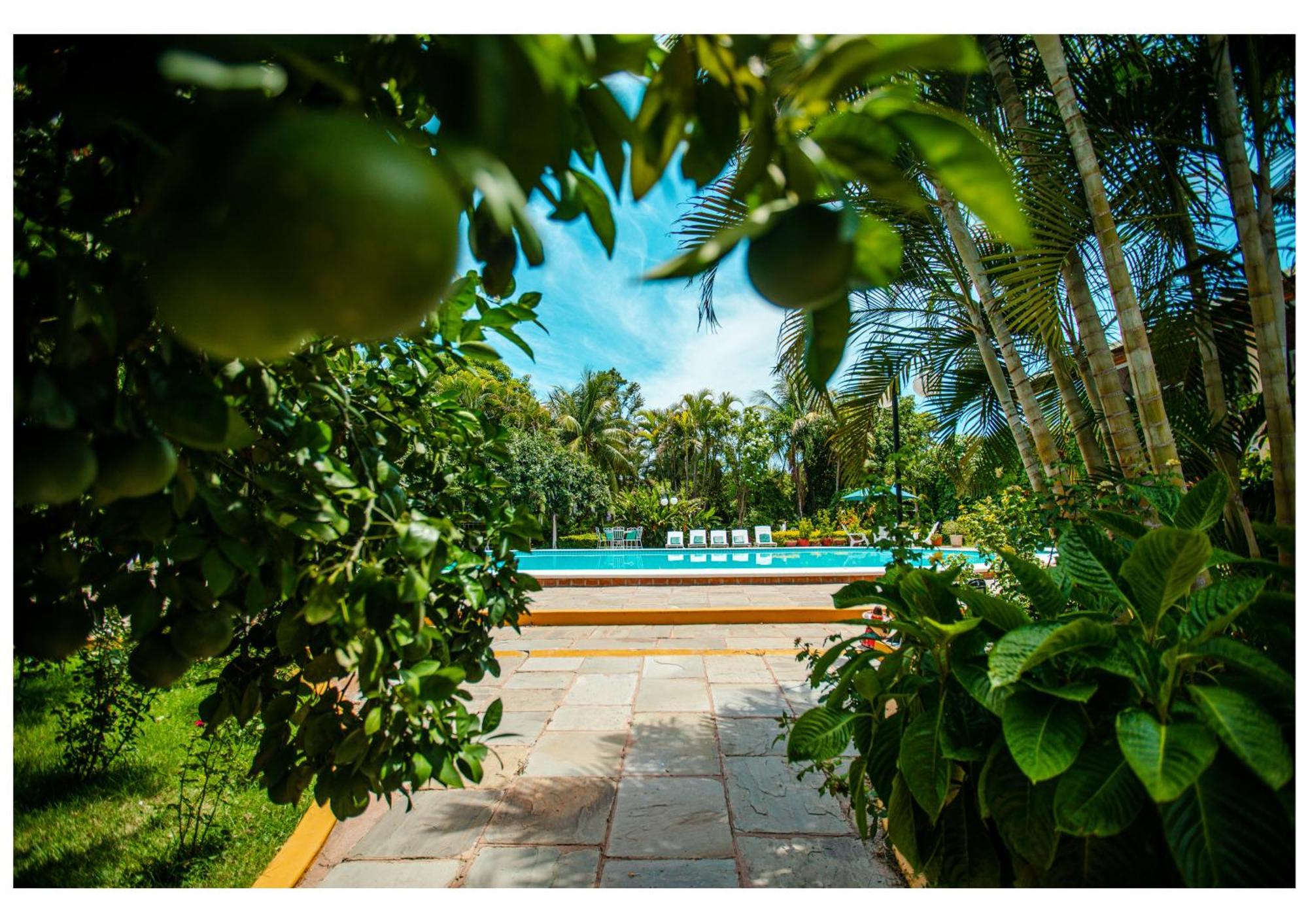 Hotel Boutique El Rancho Olivo Villamontes Exteriör bild