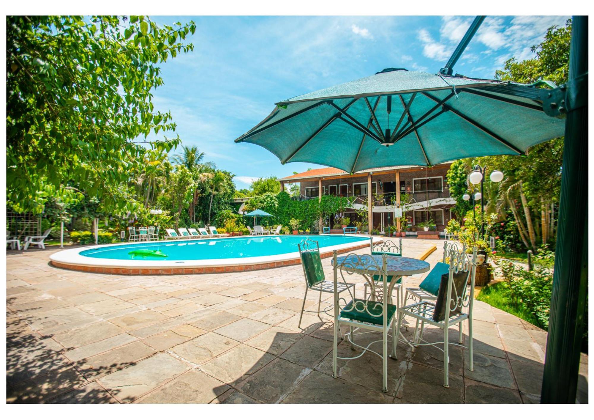 Hotel Boutique El Rancho Olivo Villamontes Exteriör bild